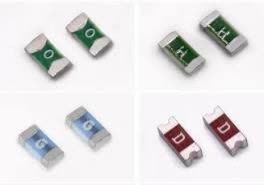 فیوز ۳ آمپر ۱۲۰۶ smd