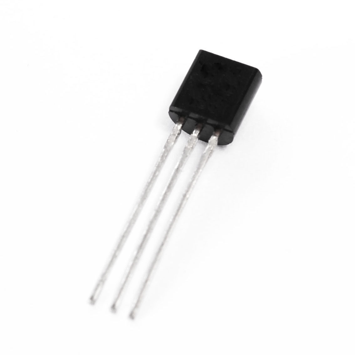 BJT KN2222***NPN 30V 0.6A DIP