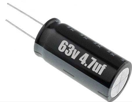 4.7UF/63V